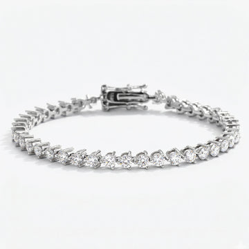 3mm moissanite tennis bracelet with 3-prong setting on white background - Sensitive Stones