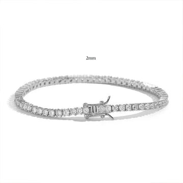 Dainty moissanite tennis bracelet in 18K white gold with 2mm stones - Sensitive Stones