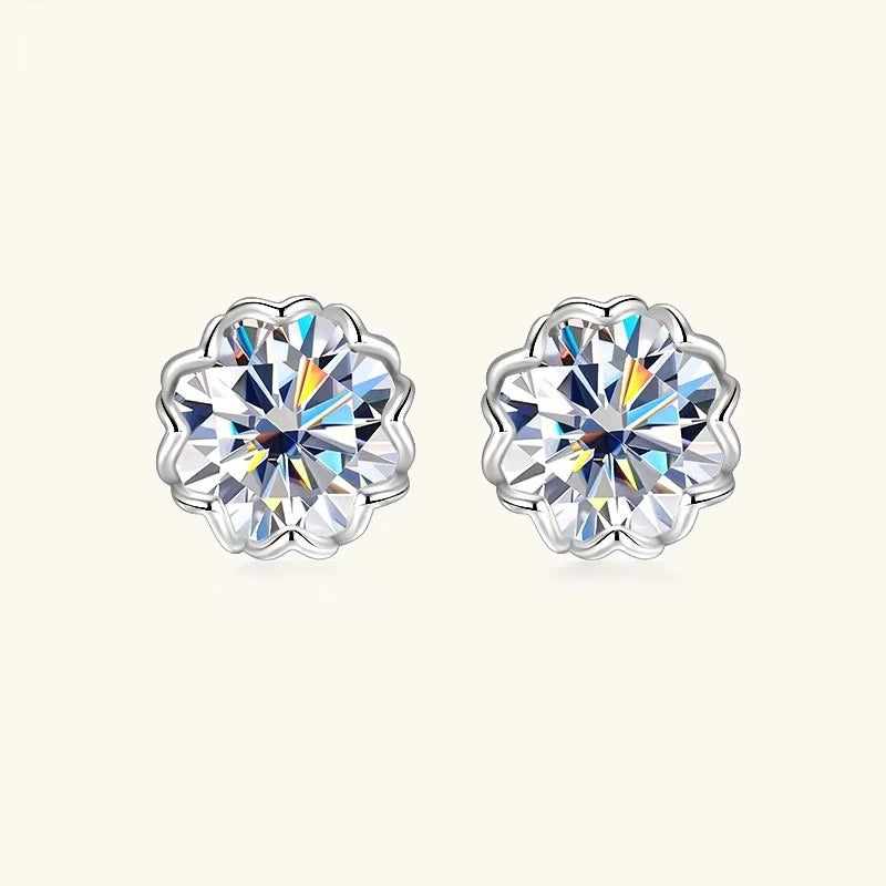 Round moissanite stud earrings in 925 sterling silver with flower petal bezel setting, D color VVS1 excellent cut - Sensitive Stones